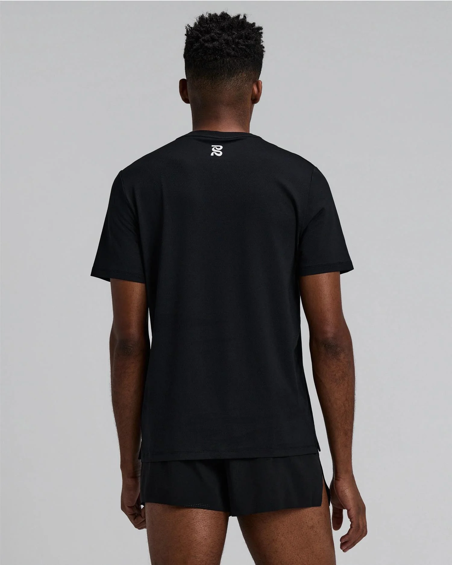 Micromesh™ Run Tee - Black - Image 3