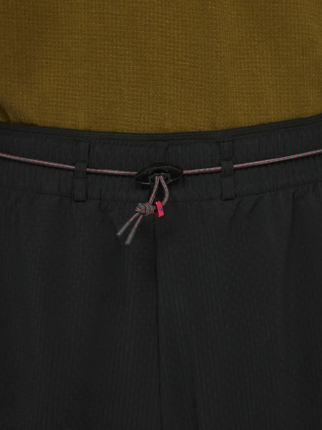 Diser Shorts - Black - Image 8