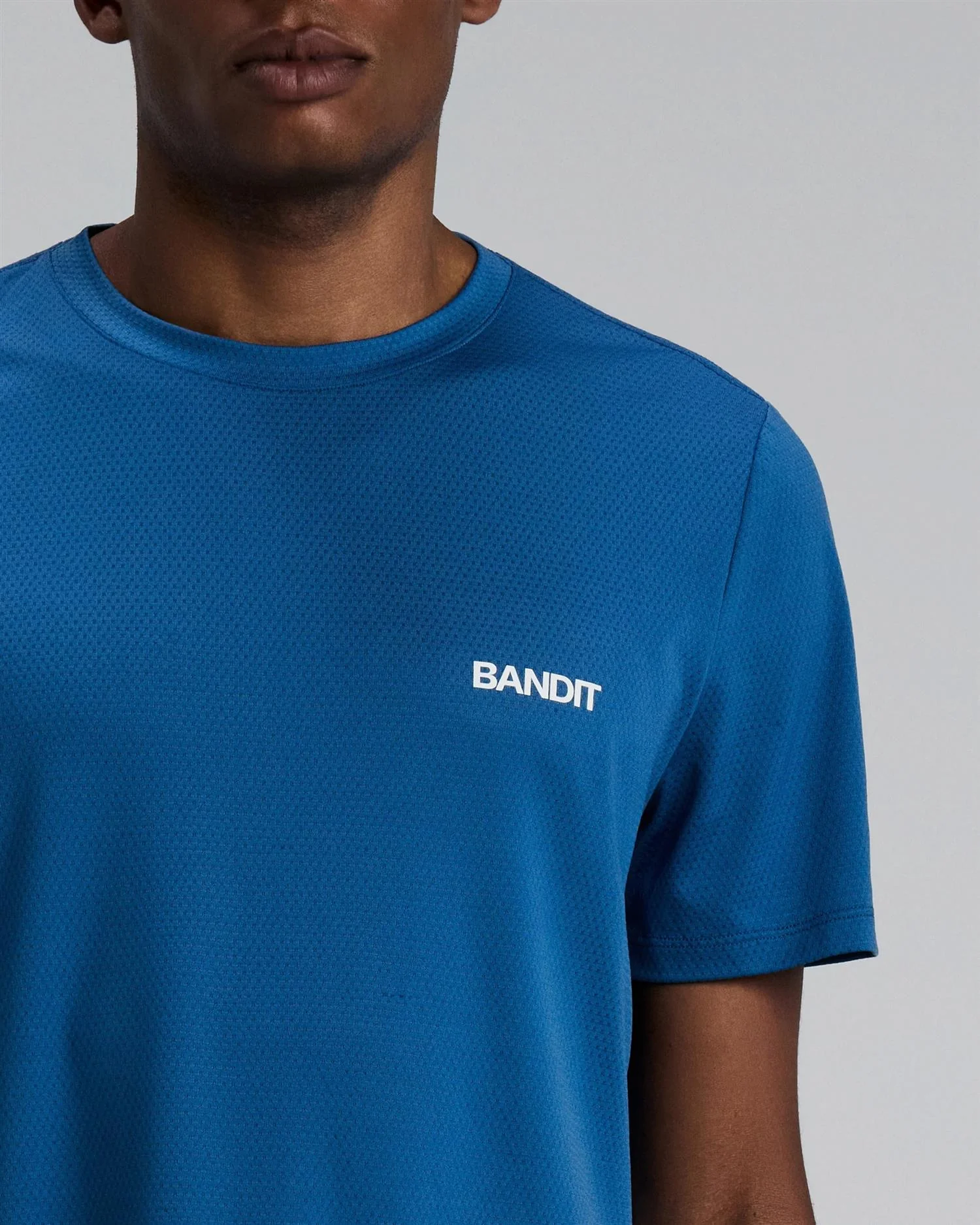 Micromesh™ Run Tee - Aegean - Image 4